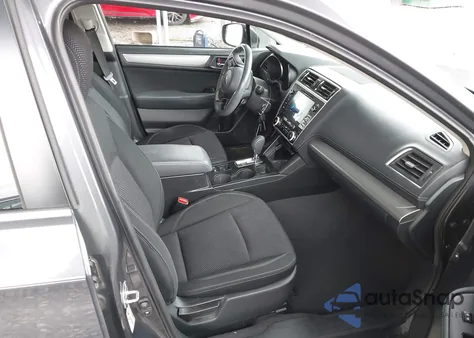 2019 Subaru Outback 2.5I Premium z USA, uszkodzony, nr VIN 4S4BSAHC4K3363342